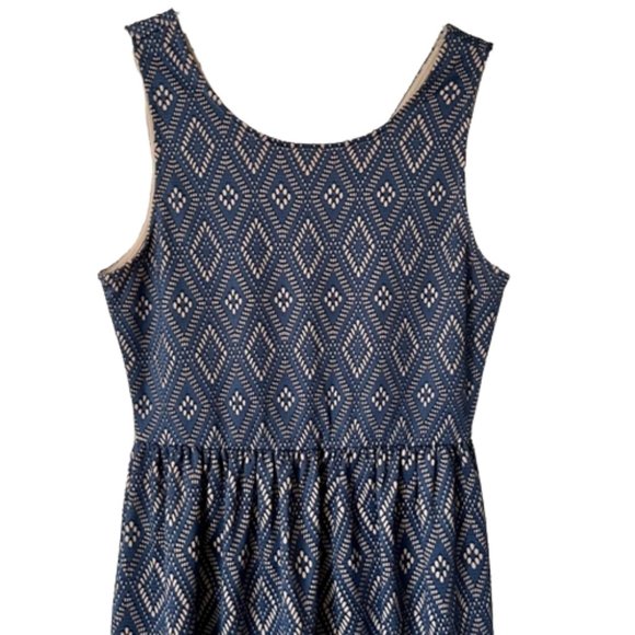 Alya Blue Cutwork Fit & Flare Party Dress - L - Picture 3 of 9